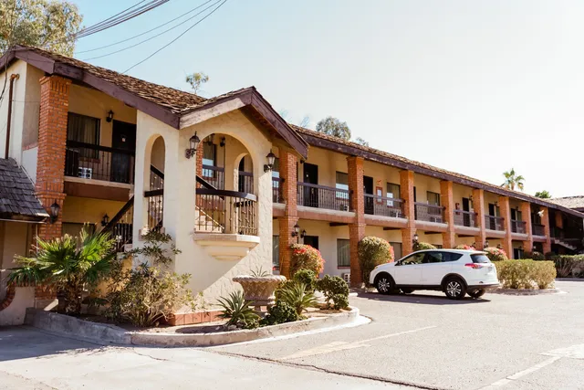 Hotel-Siesta-Real-Mexicali
